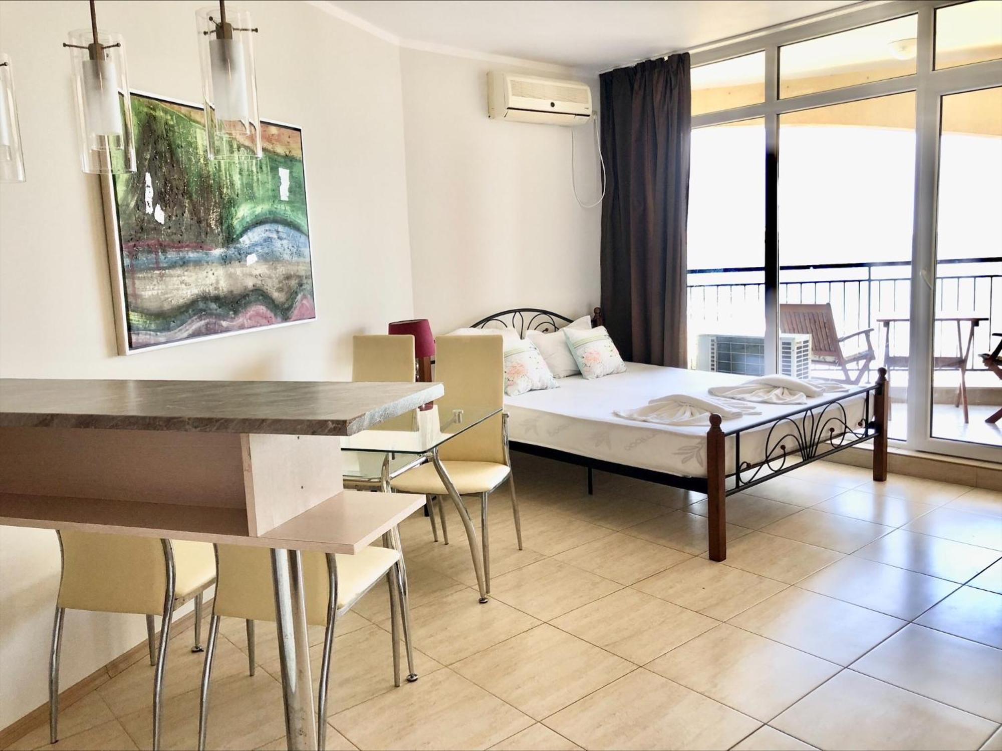 Menada Grand Resort Apartments Aheloy Chambre photo