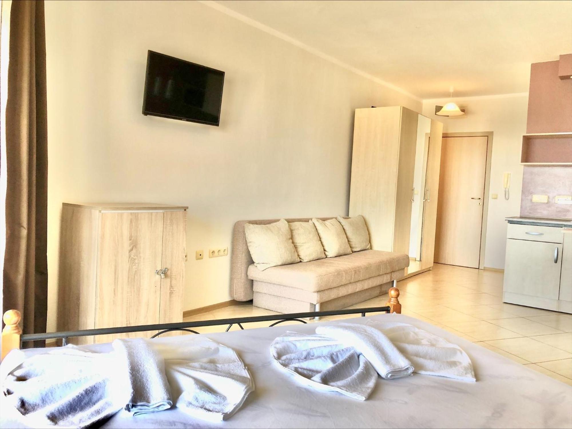 Menada Grand Resort Apartments Aheloy Chambre photo